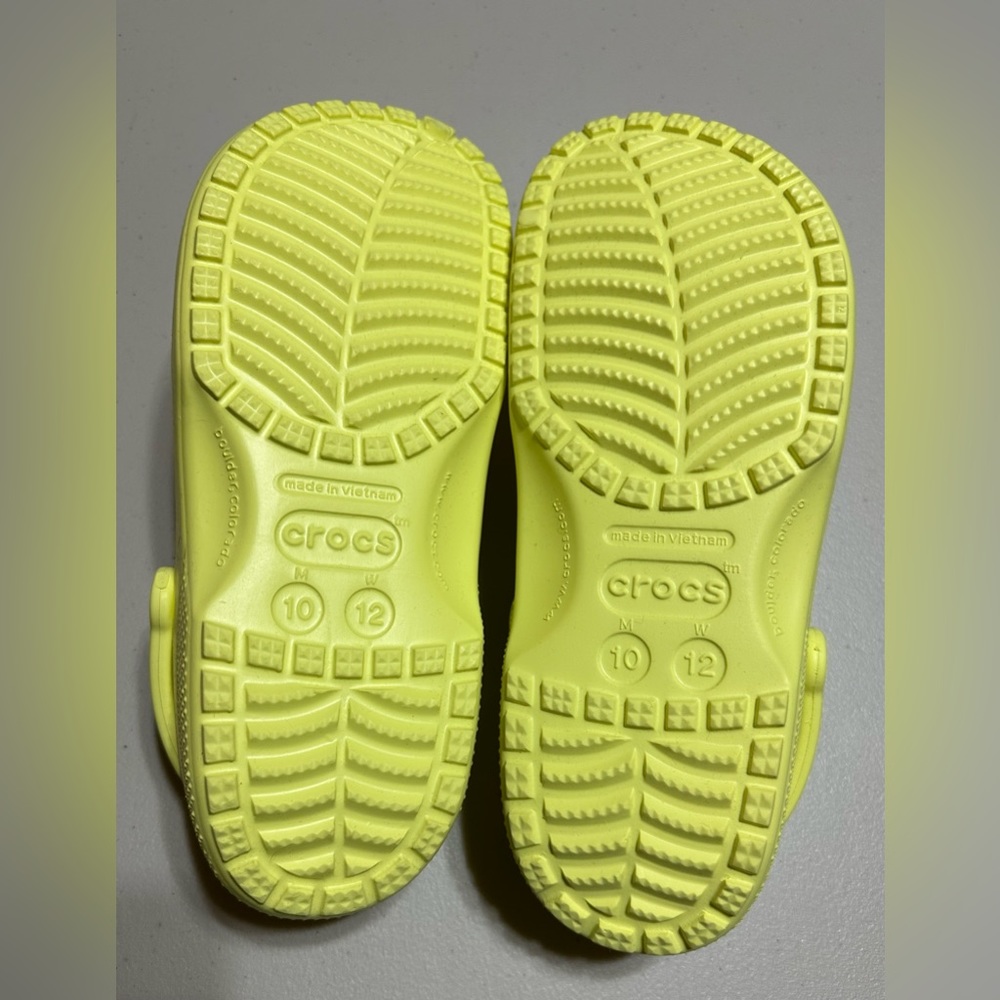 COPY - Crocs. Like new condition. Great color. M10W12. Boulder, Colorado printe… - Picture 3 of 4